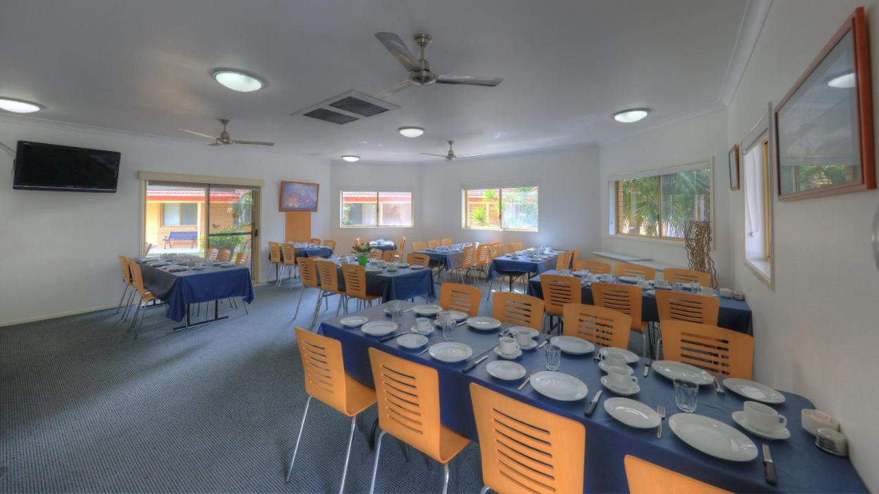 Yamba Motor Inn Екстериор снимка