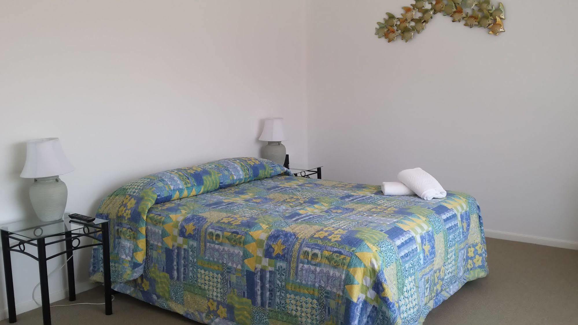 Yamba Motor Inn Екстериор снимка