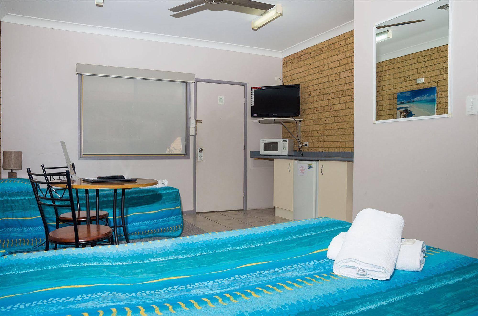 Yamba Motor Inn Екстериор снимка